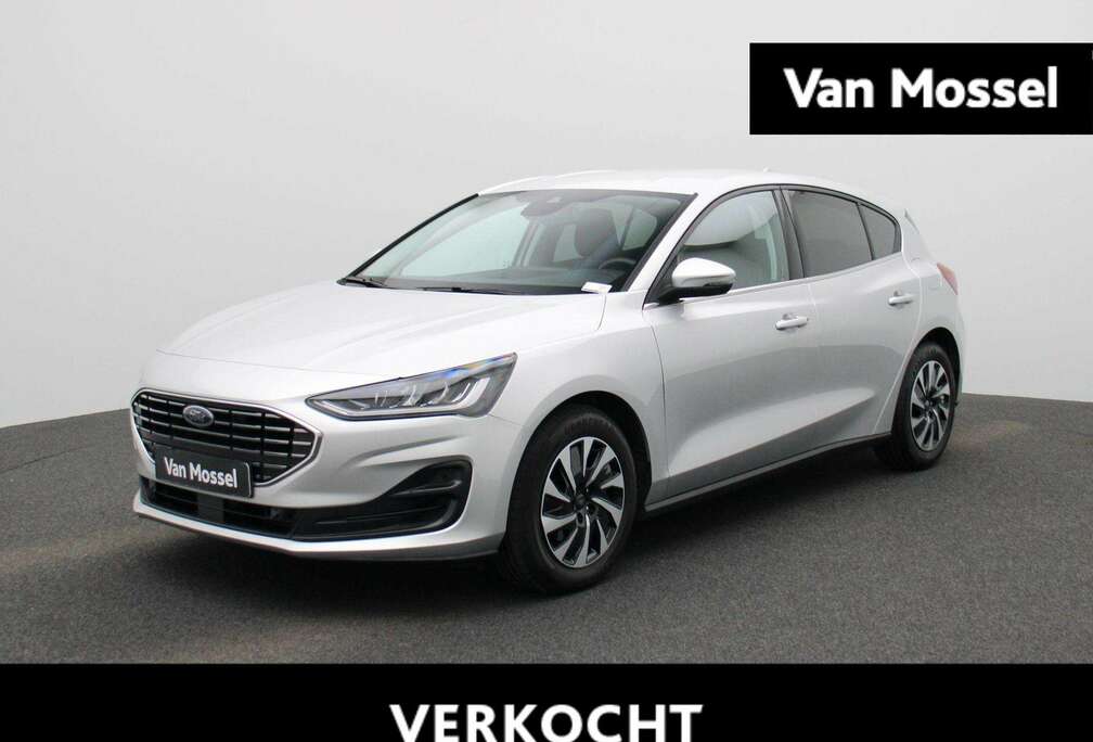 Ford 1.0 EcoBoost Hybrid Titanium  Camera  Navigatie
