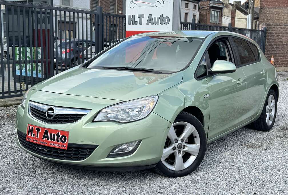 Opel 1.7 CDTi Airco GPS Euro5. (bruit Embrayage) Export