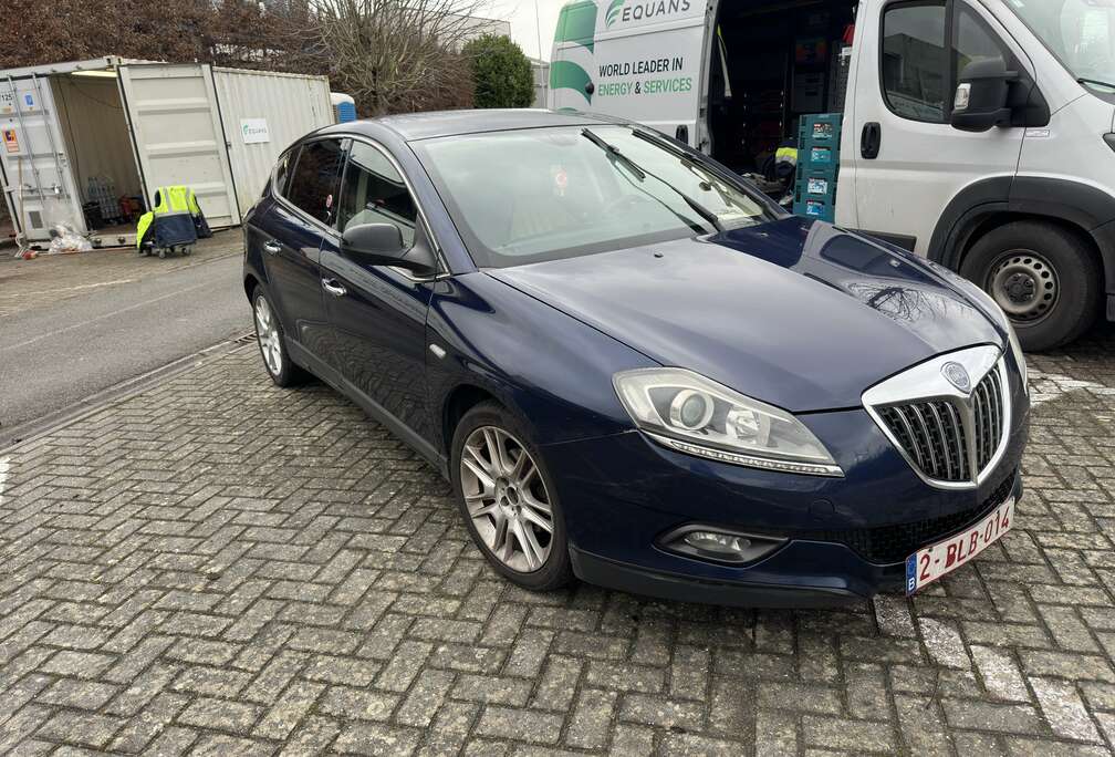Lancia 1.6 MultiJet 16v Silver