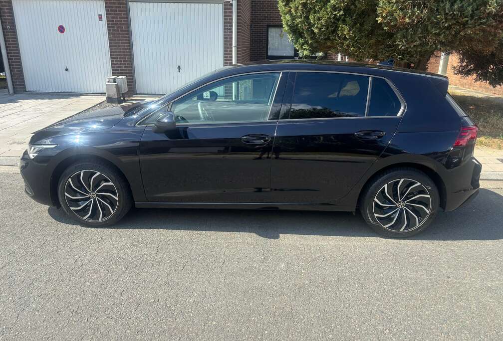 Volkswagen Golf 1.0 TSI Life Business Premium OPF
