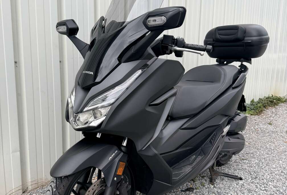 Honda Akrapovic