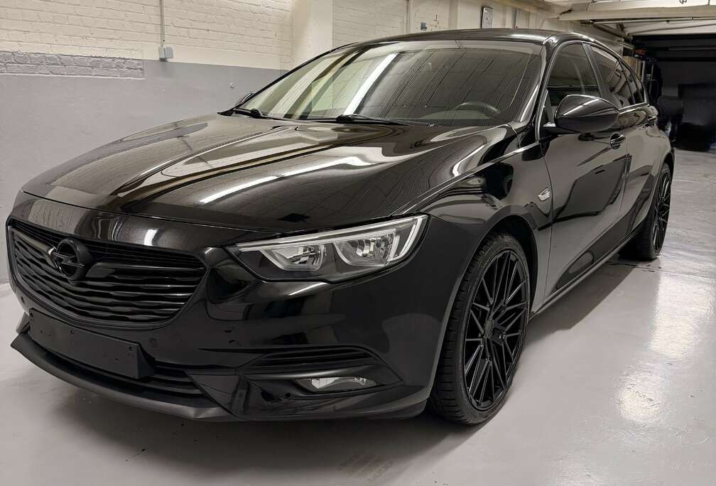 Opel Grand Sport 1.5 Direct InjectionTurbo Dynamic