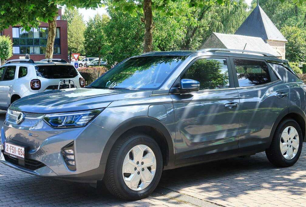 SsangYong Korando E-Motion Titanium
