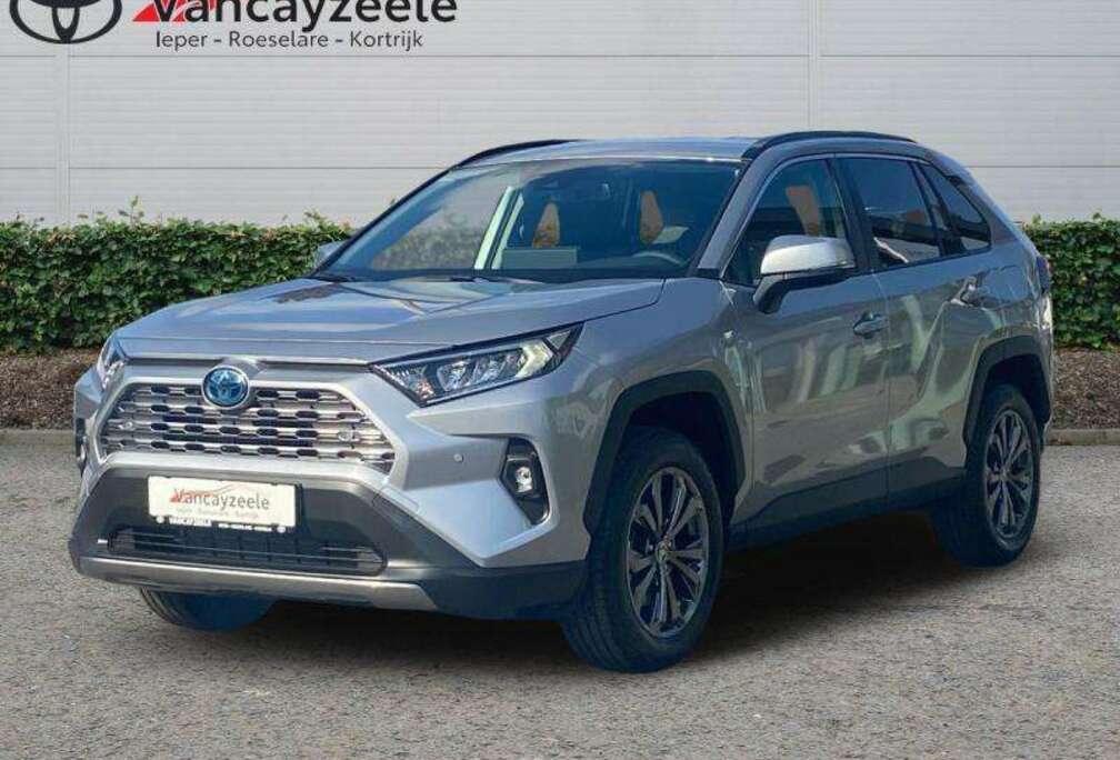 Toyota Dynamic Plus+cam+nav+sens V&A