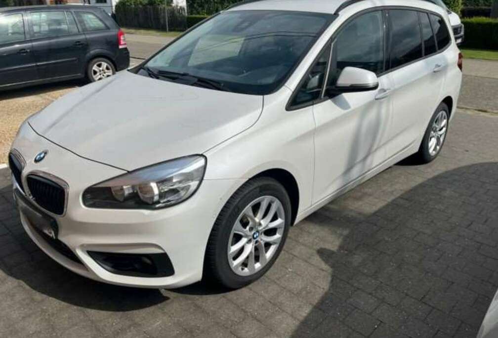 BMW 218i Gran Tourer Advantage