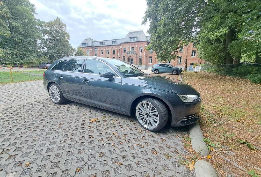 Audi A4 Avant 2.0 TDI ultra DPF Attraction