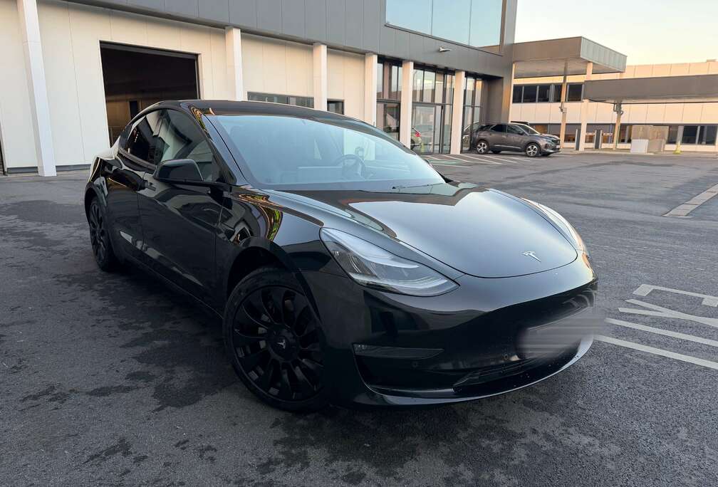 Tesla Long Range Dual Motor AWD