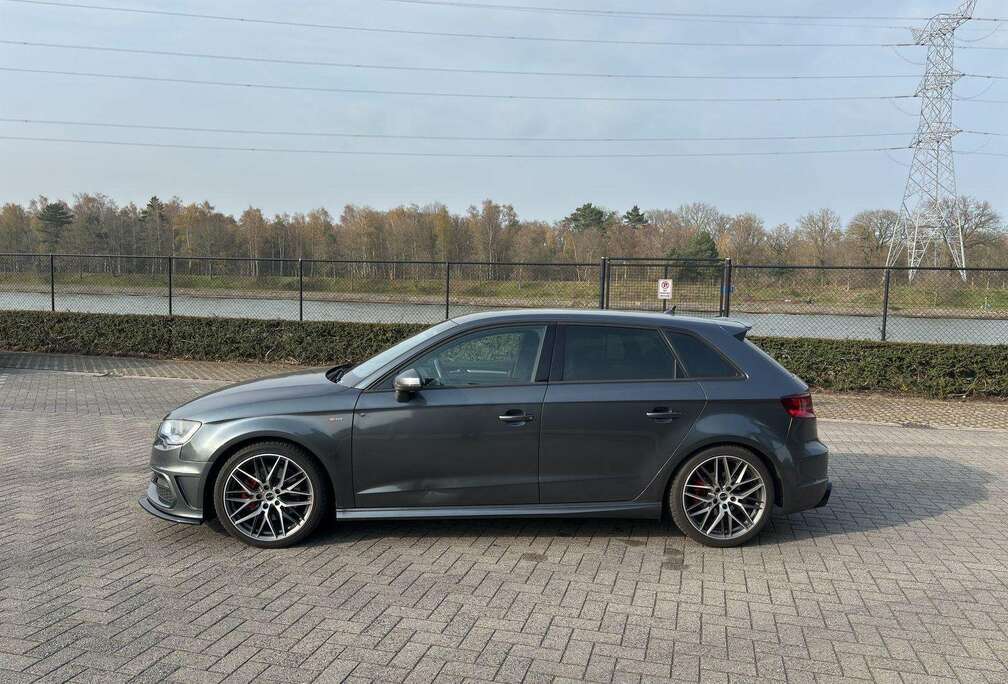 Audi 1.8TFSIQUATTROS LINEALCANTARAHEATEDSEATS