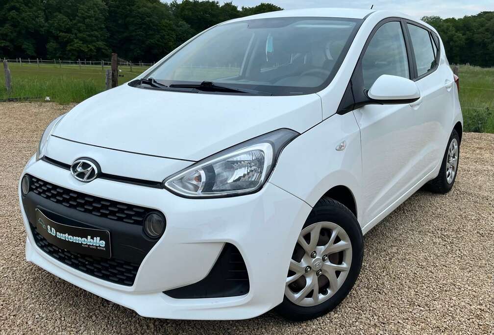 Hyundai i10 1.0i Twist GO 1er propriétaire