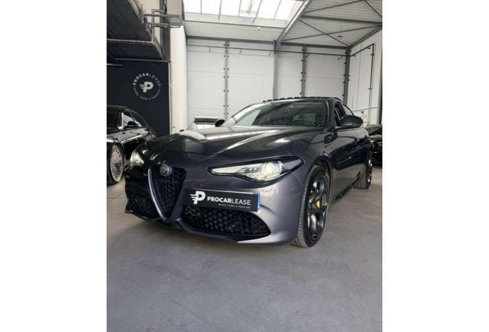Alfa Romeo Giulia Veloce Q4/19/PANO/CAMERA/CUIR/VOLL