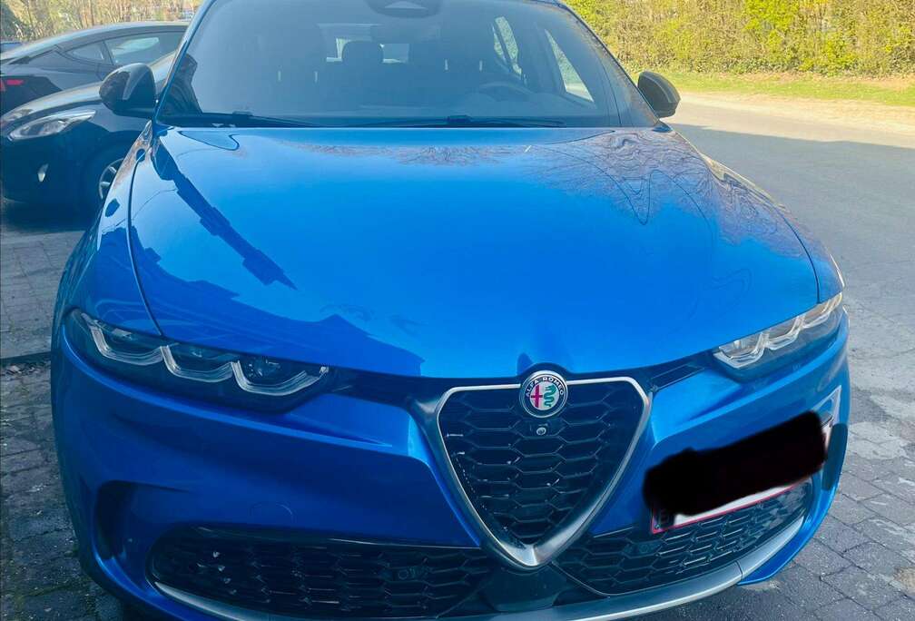 Alfa Romeo Tonale PHEV 1.3 Q4 Veloce (206 kW)