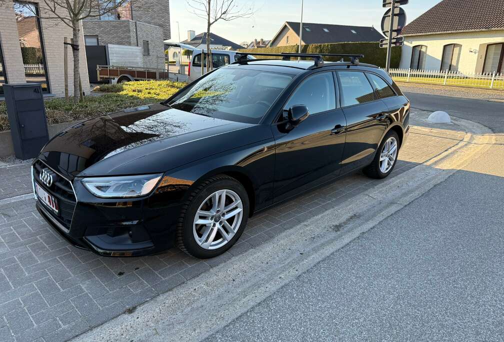 Audi A4 Avant 35 TFSI