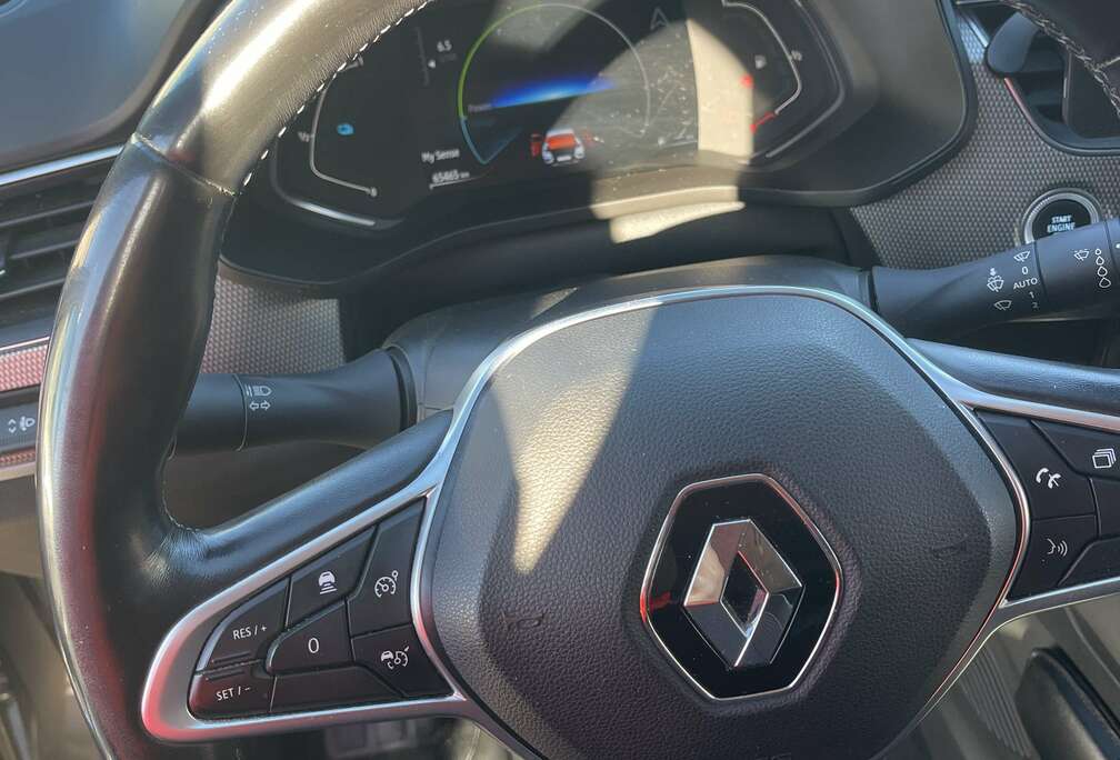 Renault E-TECH 145 INTENS