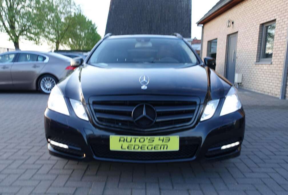 Mercedes-Benz E 200 BE Avantgarde AMG AUTOMAAT Proper auto Garantie