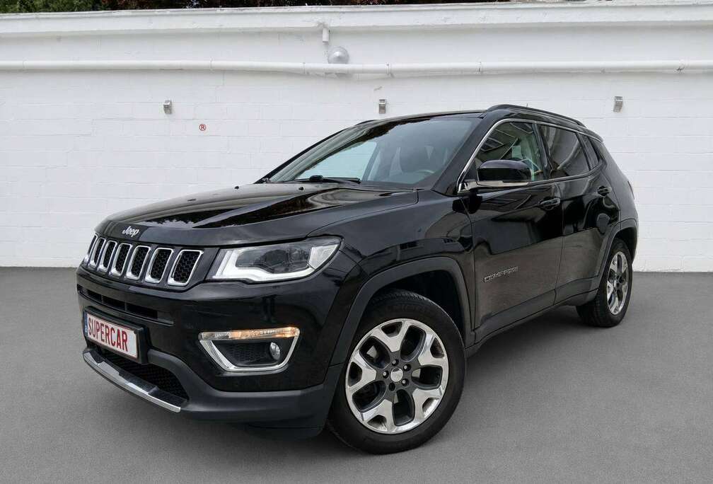 Jeep 1.4 Turbo limited 4x2 - état exeptionnel * Toit ouvrant panoramique * intérieur cuir * Camera* A partir de 248 € x 60mois