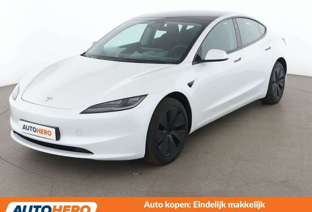 Tesla Standard Range