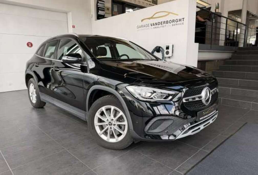 Mercedes-Benz 250e PLUG-IN HYBRID AUTOMAAT PANO OPEN DAK