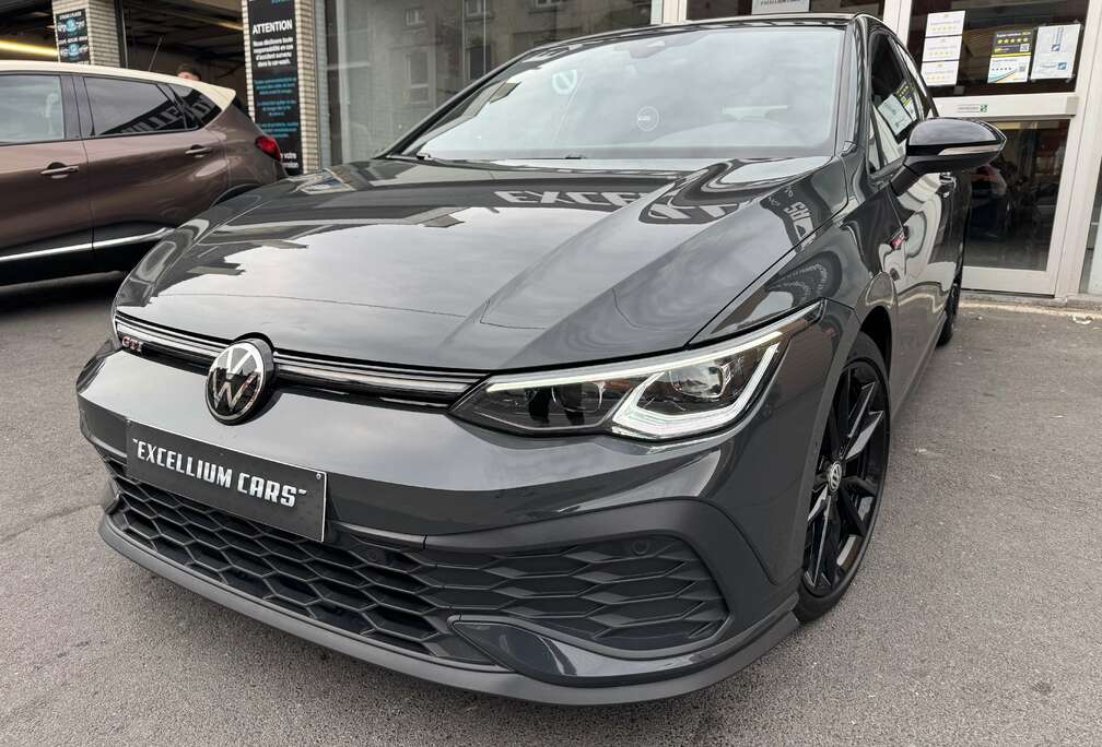 Volkswagen Golf 2.0TSI GTI Clubsport 45 DSG Toit Pano Carnet