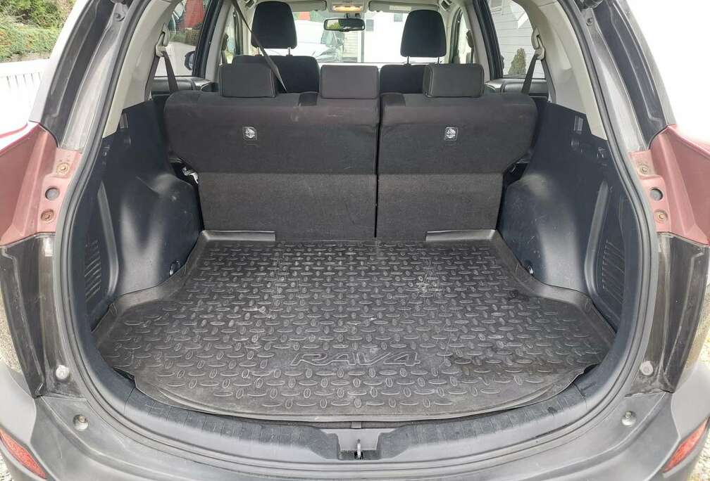 Toyota RAV4 2.0 D-4D 4x2 Dynamic