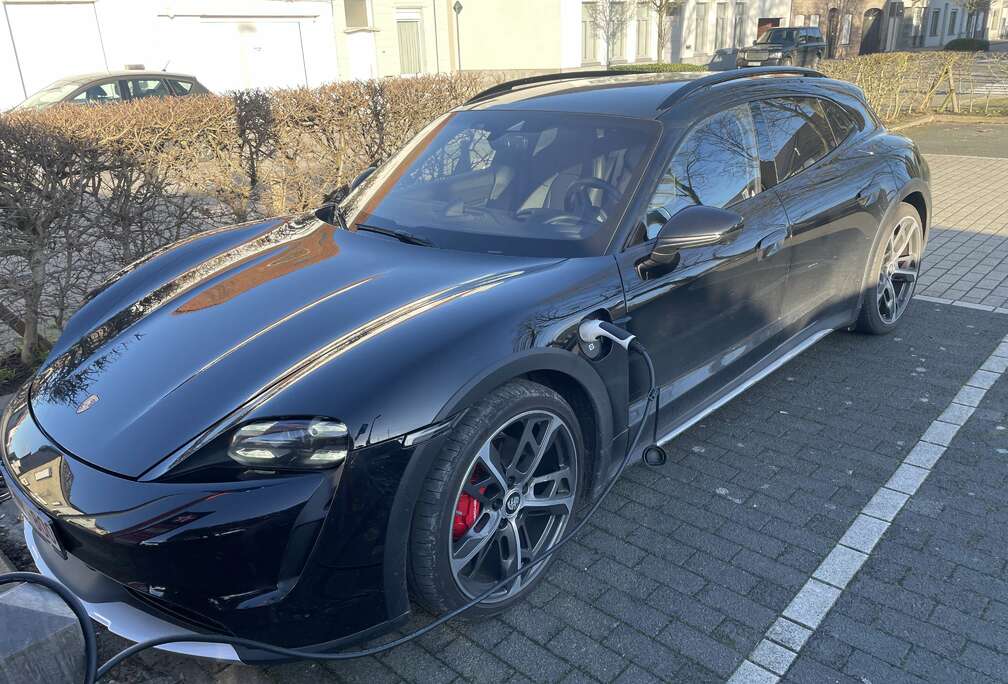 Porsche Taycan Cross Turismo 93.4 kWh Taycan 4S Cross Turismo