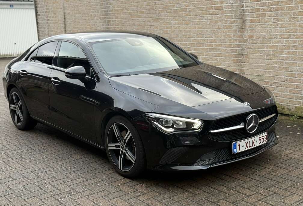 Mercedes-Benz (EU6AP)