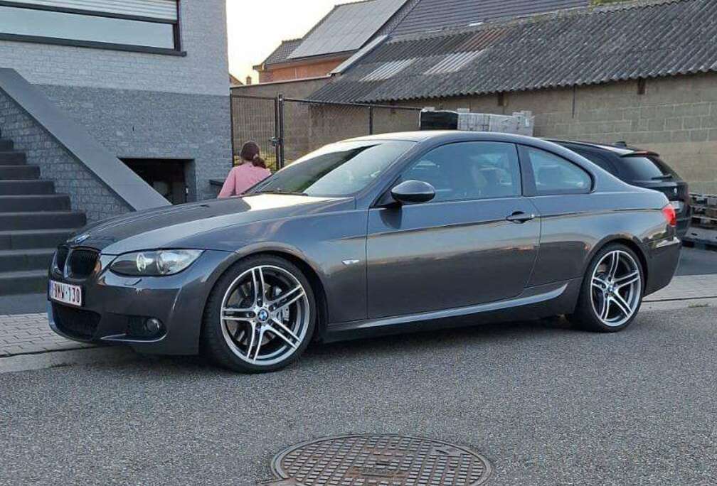 BMW 335i Coupe