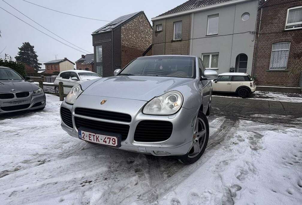 Porsche Turbo 4.5 V8 32v Tiptronic S