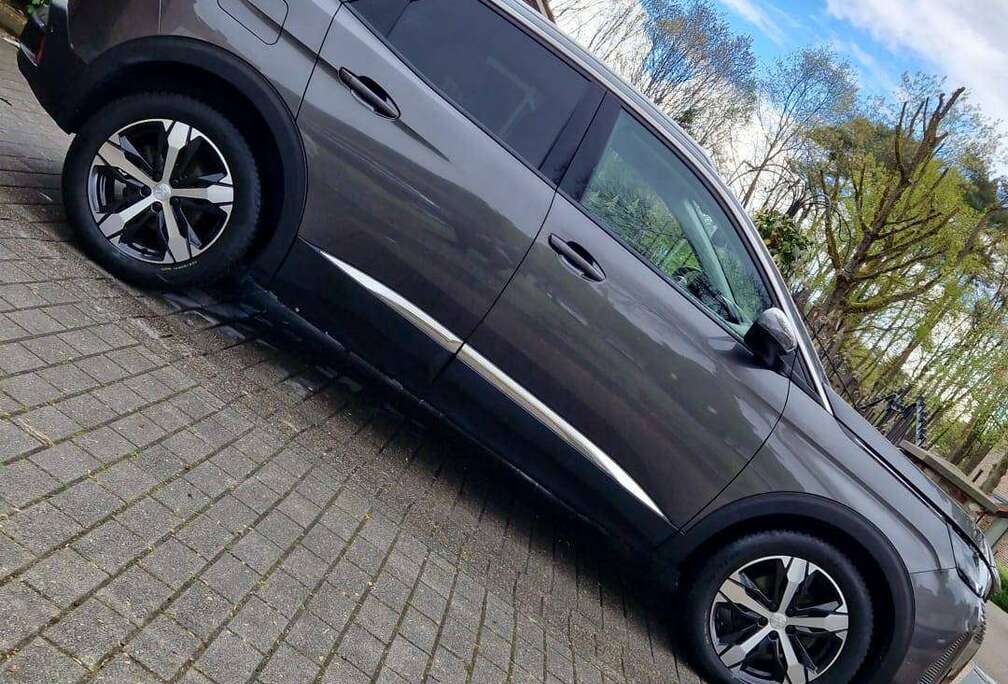 Peugeot 3008 1.5 BlueHDi Allure
