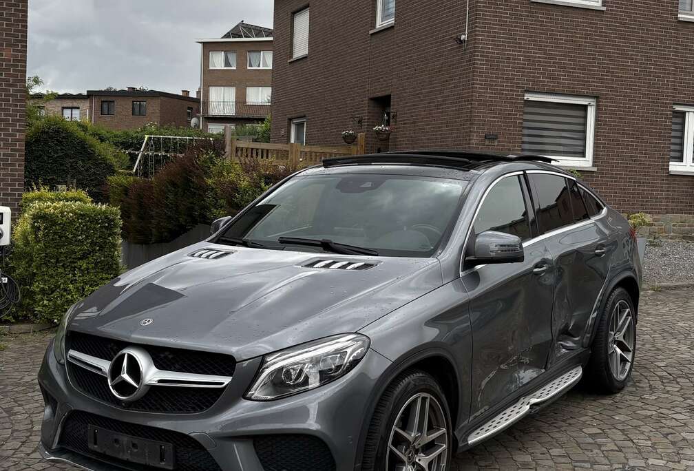 Mercedes-Benz Coupé d 4-Matic