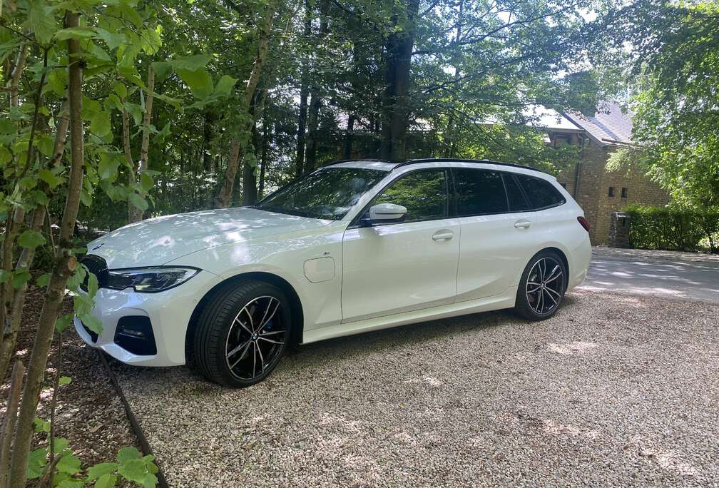 BMW Touring 330e Xdrive Pack M Full équipement
