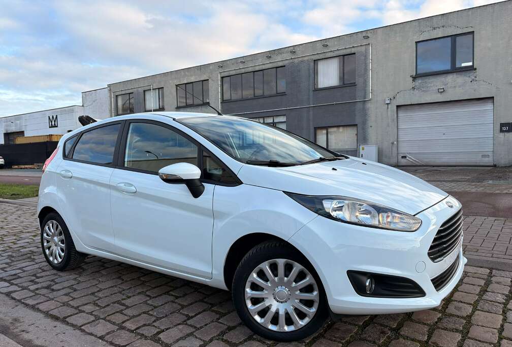 Ford Fiesta 1.25 SYNC Edition / 12 Maanden Garantie