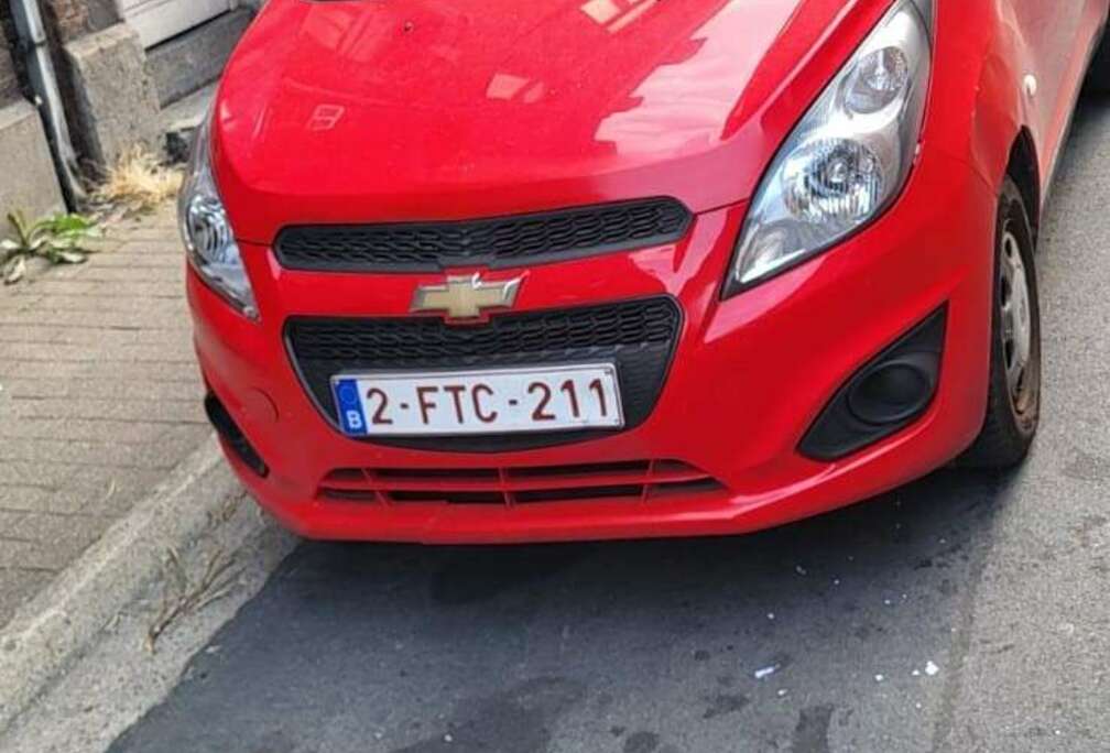 Chevrolet 1.0i +