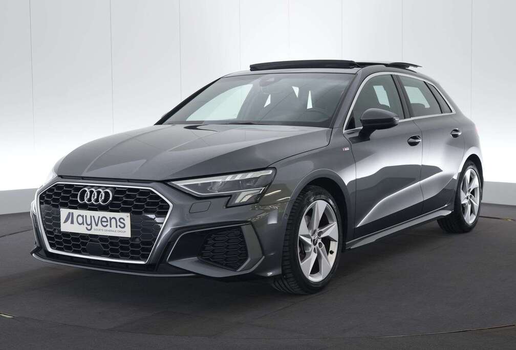 Audi Sportback 35 TFSI S-Tronic S-Line Daytona Platinum