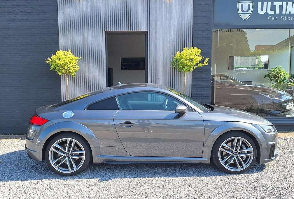 Audi 45 TFSI Quattro 2*S-LINE/NAVI/LED/19\