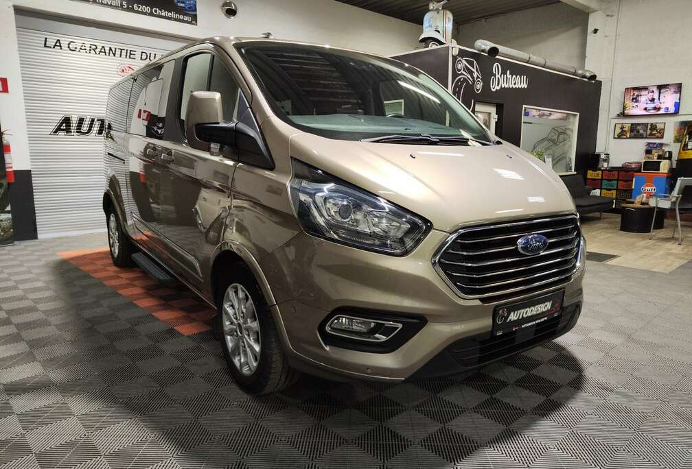 Ford 2.0 TDCi L2H1 Titanium / 8 places / Automatique