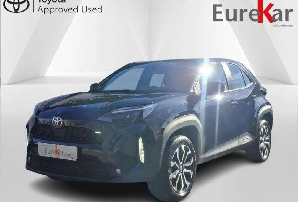 Toyota 1.5 HYBRID DYNAMIC +