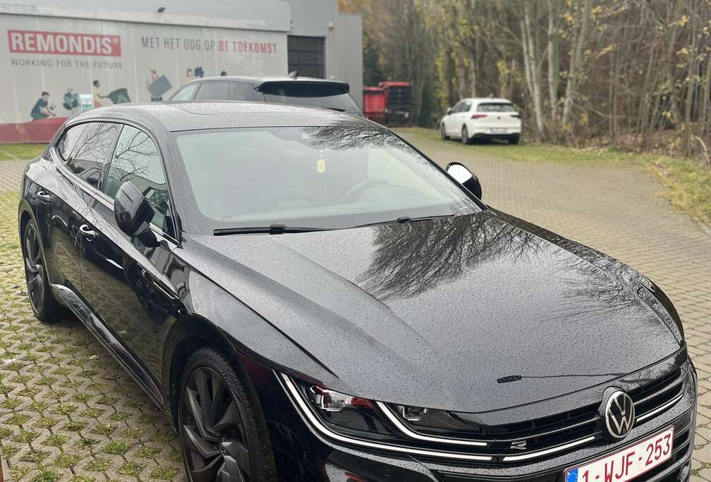 Volkswagen Shooting Brake 2.0 TSI OPF DSG R-Line