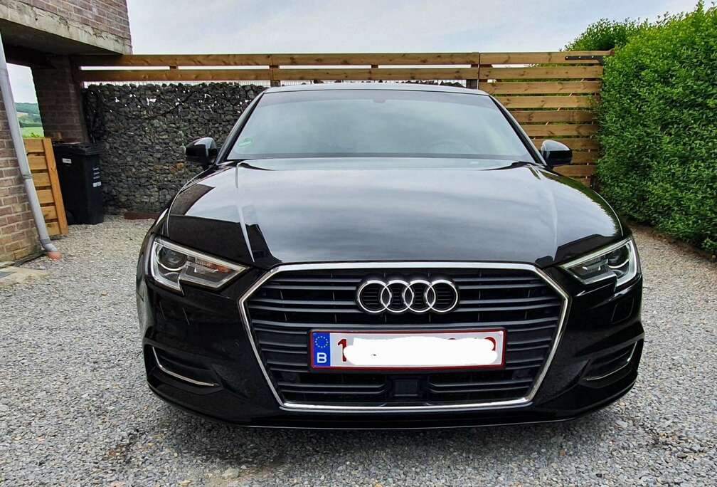 Audi 35 TDi Design S tronic