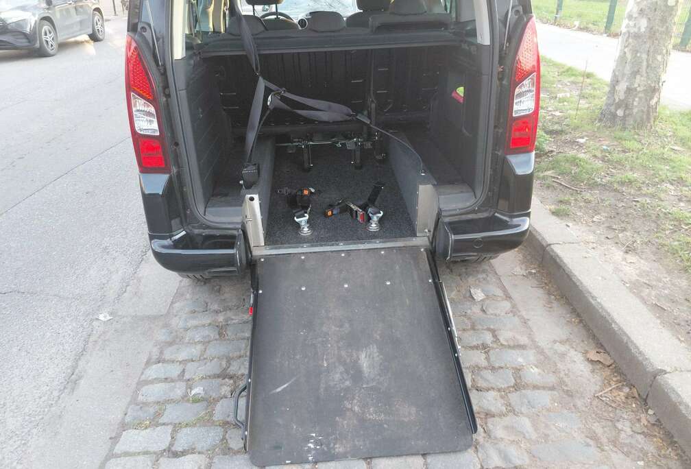 Citroen Berlingo 1.6i Attraction Equipement Andicape
