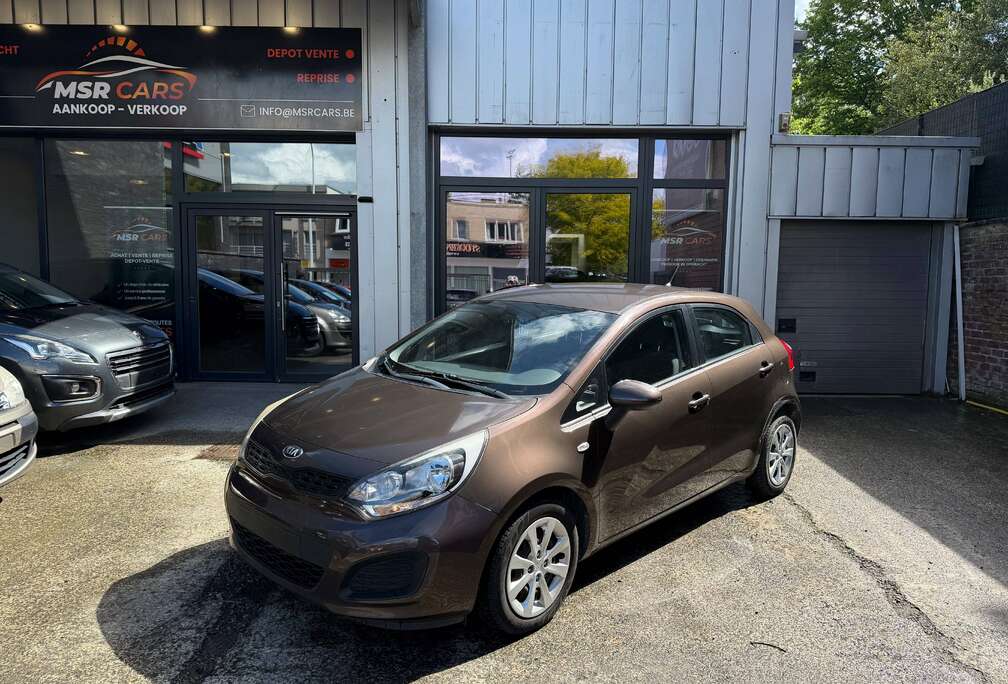 Kia 1.2i *54.000KM* - AIRCO-JANTES + CARNET COMPLET