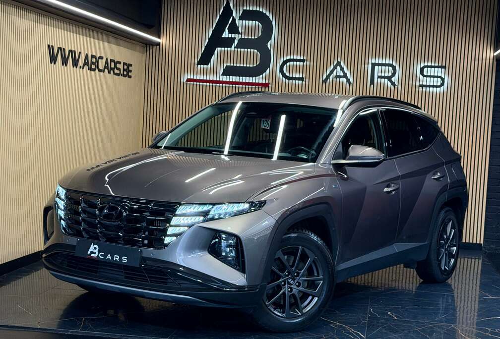 Hyundai 1.6i * BOITE AUTO - SPORT * GARANTIE 12 MOIS ** 1ER PROPRIETAIRE *