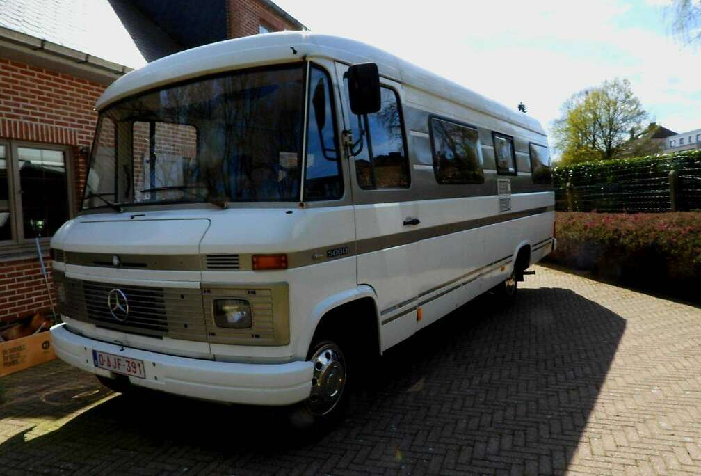 Mercedes-Benz 508D