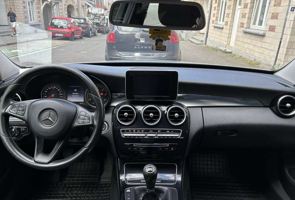 Mercedes-Benz d