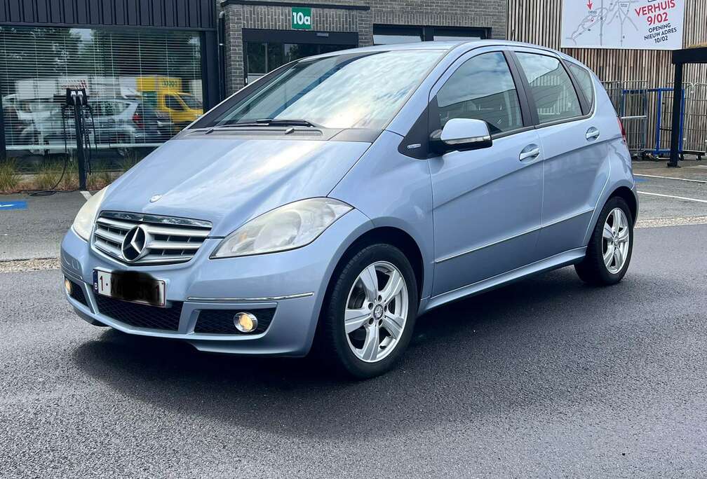 Mercedes-Benz A 160 BlueEFFICIENCY Elegance