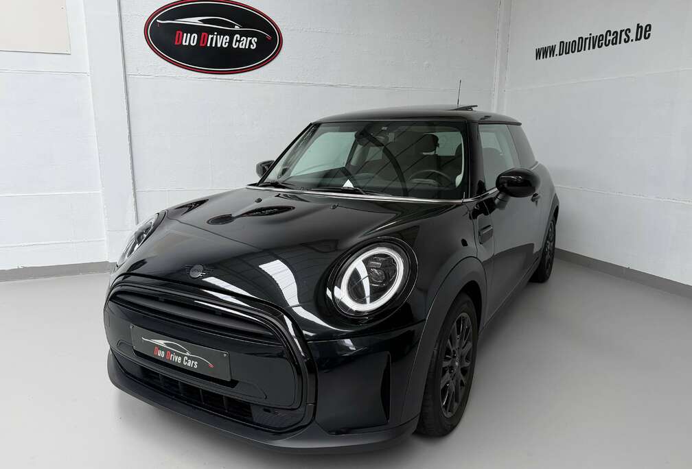 MINI Cooper - Facelift - Camden Edition - Carplay - Cuir -Capteurs de recul - 1 an de garantie