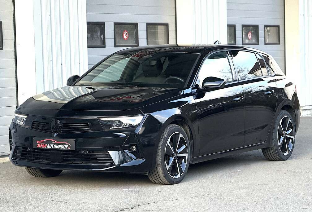 Opel 1.2/ GS Line/Automaat/Benzine/Carplay/Euro6e/Garan