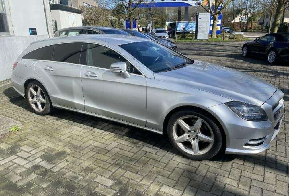 Mercedes-Benz CDI / AMG / Shooting Break / LED / Leder / ...