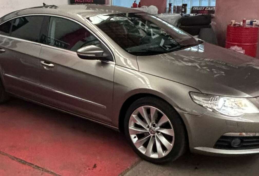 Volkswagen 1.8 TSI DSG. / LPG /