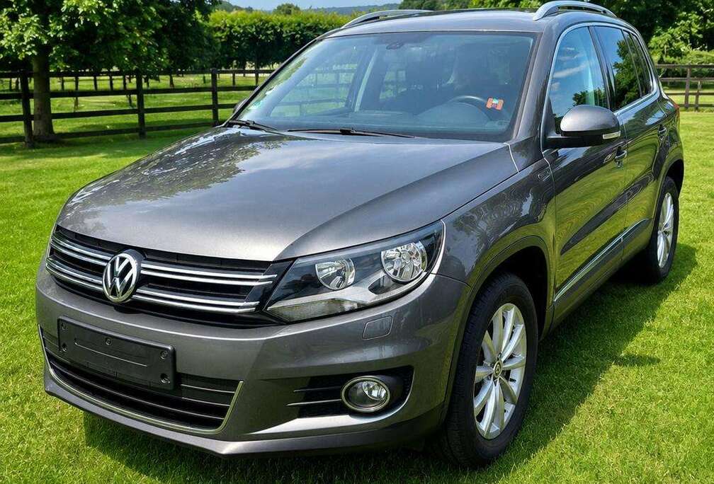 Volkswagen Tiguan 2.0 TDi Lounge EURO6 DSG AUTOMATIC 4X4