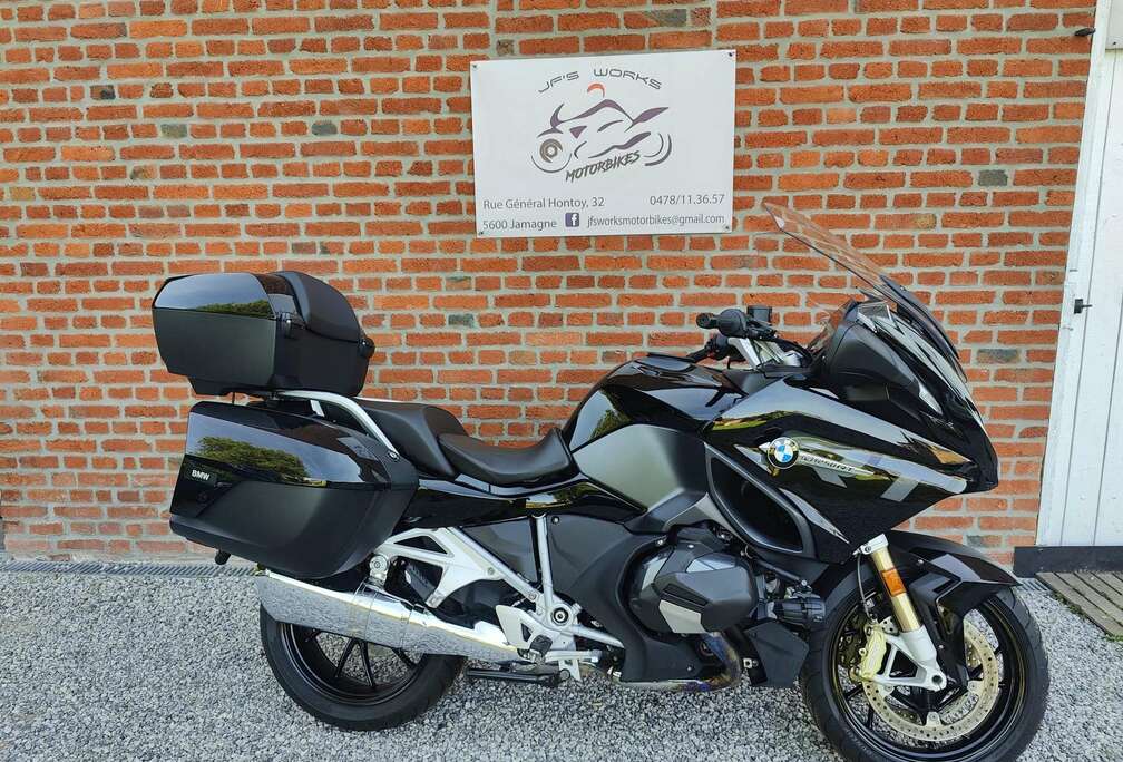 BMW Triple black 28 929 km 16.500€ garantie 1 an